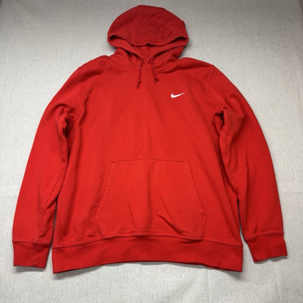 Nike Sportswear Club Men's Pullover Hoodie - Red, Size M